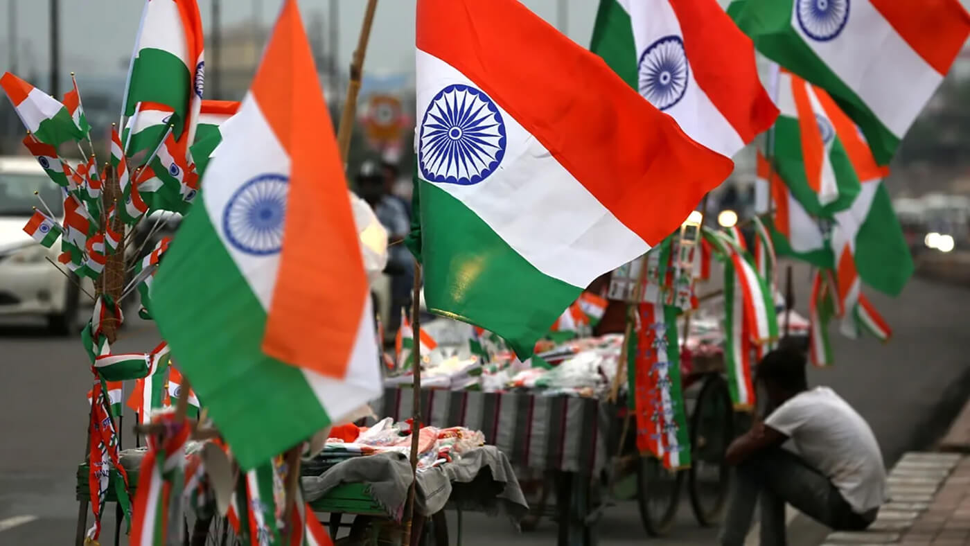 राष्ट्रवाद, परम्परा और संस्कृति का दोहरा चरित्र