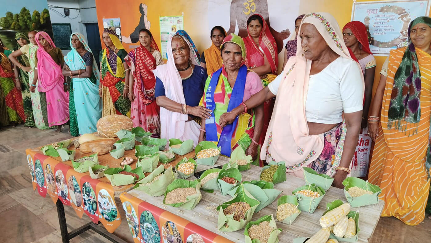 Thousands of hands raised to preserve traditional seeds for a better future